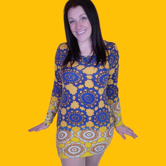 Aryeh Blue and Yellow Long Sleeve Mini Sweater Dress - Picture 5 of 5